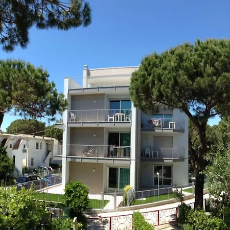 Beautiful Flat Close To The Apartment Rosolina Mare